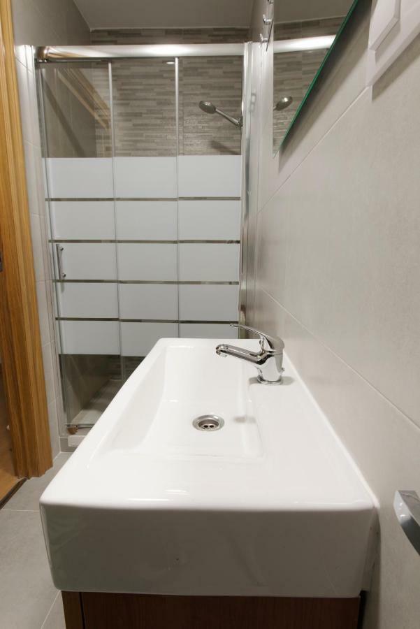Laurel 12 Apartment Logrono Luaran gambar