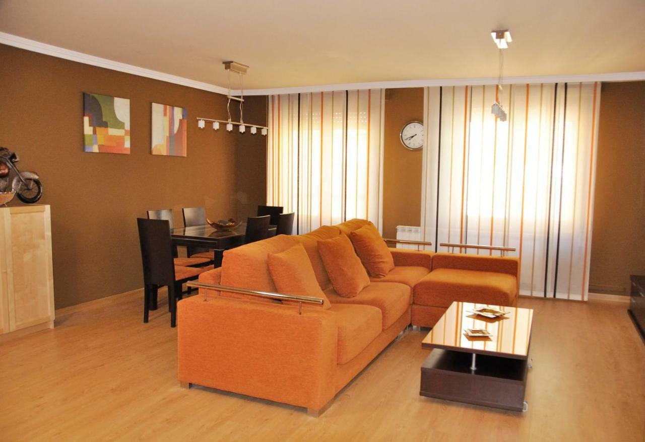 Laurel 12 Apartment Logrono Luaran gambar