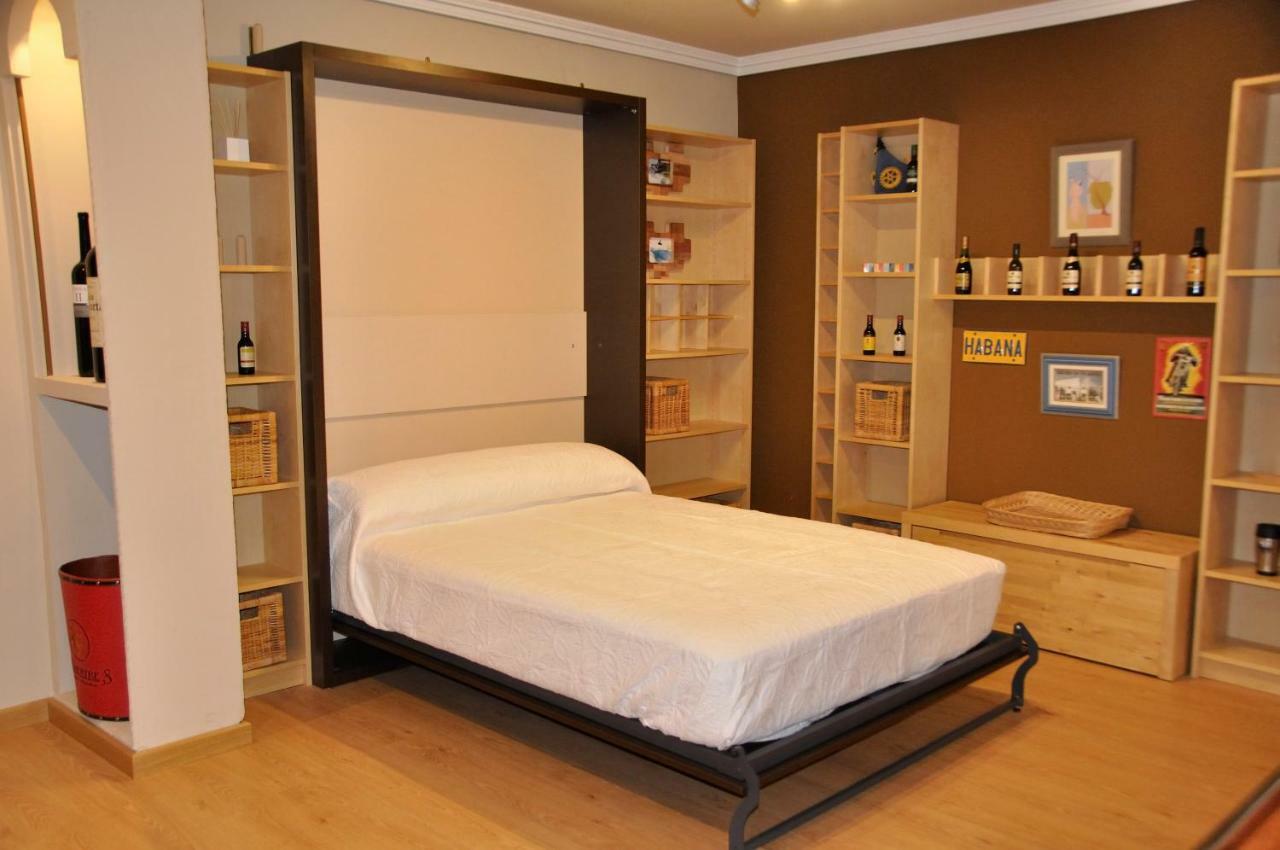 Laurel 12 Apartment Logrono Luaran gambar